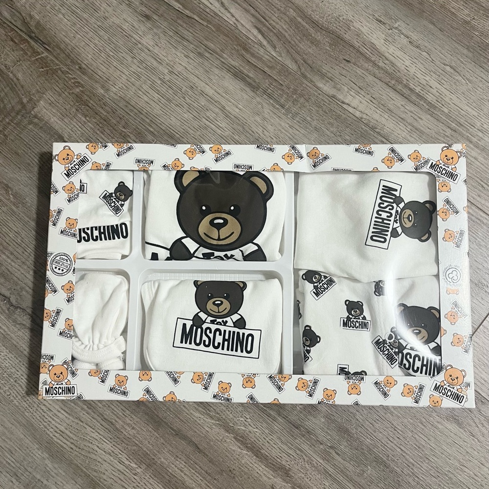 Moschino Baby Set